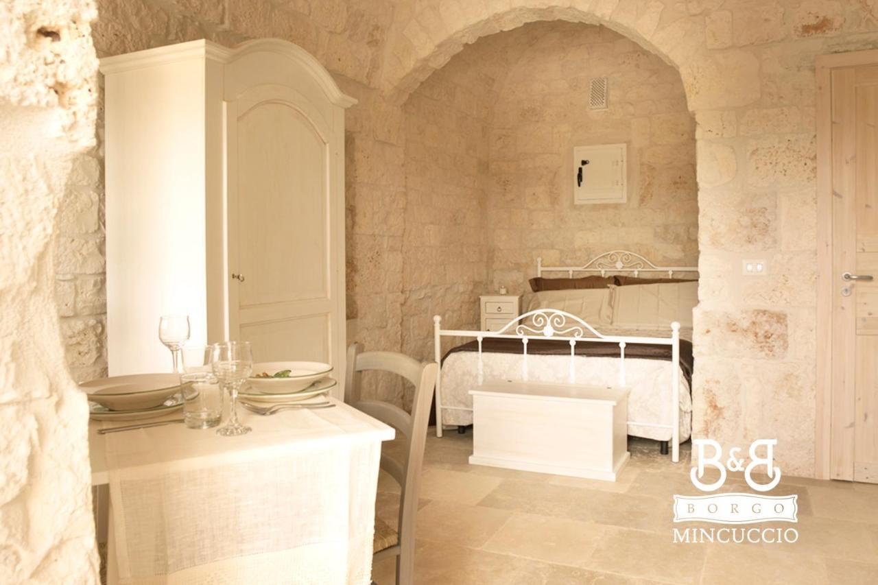 Bed and Breakfast Borgo Mincuccio Остуни Экстерьер фото
